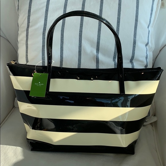 kate spade Handbags - Kate Spade Penn Valley Sophie Tote- new